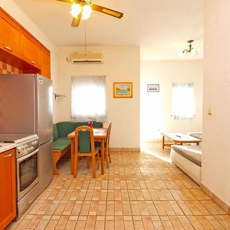 Apartments Ivo 1328 ฟาชานา ภายนอก รูปภาพ
